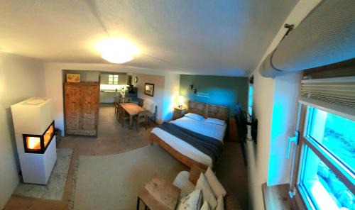 Hopfgarten im Brixental Apartment | Exceptional Lilly Fein: Pet Friendly with Oceanfront Views