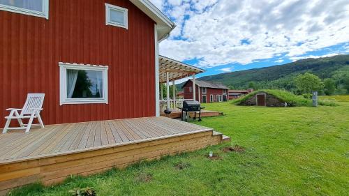 Syssleback House | Discover Lilov: Pet-Friendly Hotel with Hot Tub & Joyful Stay