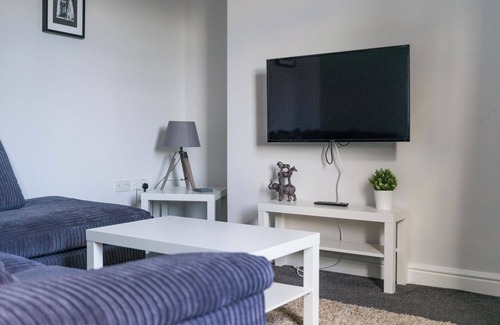 Bedlington Apartment | Inviting Lily Apartment 2 - Ideal Family Stay in Bedlington