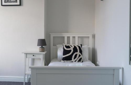 Bedlington Apartment | Pet-Friendly Haven: Lily Apartment 2 in Bedlington