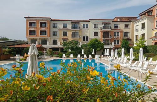 Sozopol Apartment | Guest Rated 10/10 at Lily Beach Resort - Family-Friendly Stay