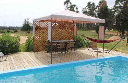 Algarrobo Apartment | Discover Lily Home: Oceanfront Oasis with Pool & Hot Tub