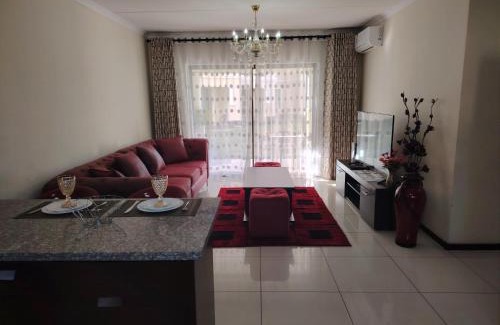 Rustenburg Apartment | Family-Friendly Getaway at Lily Park Complex - 8.7/10 Rating