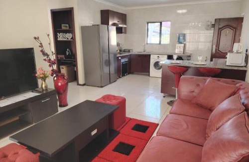 Rustenburg Apartment | Family-Friendly Getaway at Lily Park Complex - 8.7/10 Rating