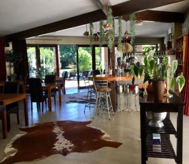 Die Barakke House | Relax at Lily Pond Country Lodge: 4-Star Guest Favorite