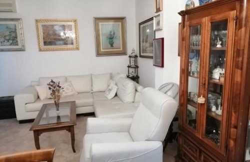 Favaro Veneto Apartment | Discover Lily Rose House: Pet-Friendly Escape with 9.6 Rating