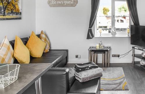 Wroxham House | Pet-Friendly Retreat at Lilys Cottage - Rated 9/10 by Guests