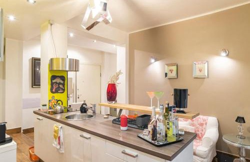 San Teodoro Apartment | Ideal Stay at Lily's: Pet-Friendly, Near Harbor & Downtown