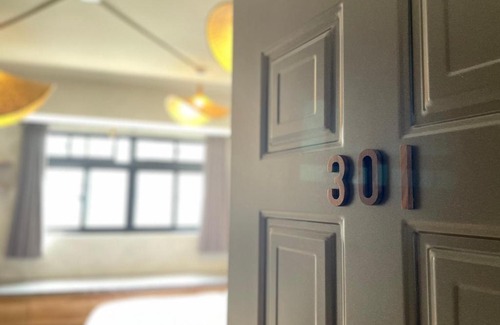 Zhushan Apartment | Family-Friendly Getaway at Lily's House - Rated 9/10