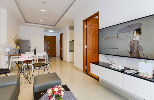 Tan Binh Apartment | Discover Lily's Wonderful 2BR Apartment Near the Airport