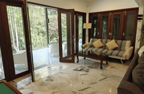 Hulu Selangor House | LilyJoe Treehouse Serendah