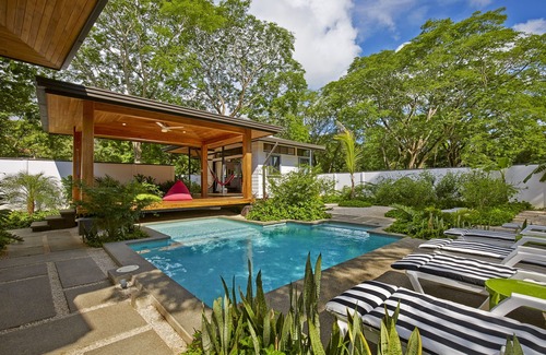 Nosara House | Cozy BohoChic Beach Bungalow with Pool in Nosara