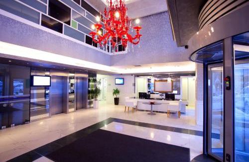 Gaziosmanpasa Hotel | Discover Limak Ambassadore Hotel Ankara with Spa & Hot Tub