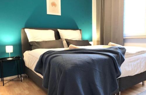 Hildesheim District Apartment | Cozy LIME HOMES: Kitchen, Balcony & Netflix Awaits You