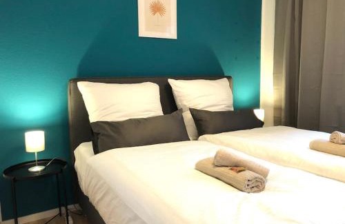 Hildesheim District Apartment | Cozy LIME HOMES: Kitchen, Balcony & Netflix Awaits You