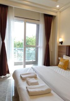 Gurugram Apartment | Lime Tree 1BHK Service Apartment Near Artemis, Sector 52 Gurgaon