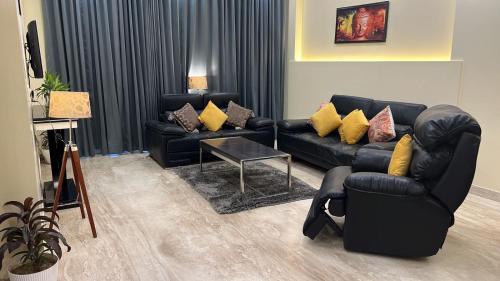 DLF Phase 5 Apartment | Pet-Friendly 3BHK Apartments in DLF Phase -5 Gurgaon