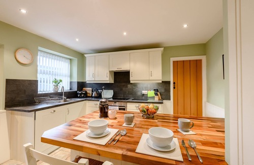 Chatton House | Inviting Lime Tree Cottage in Chatton - Pet-Friendly Retreat