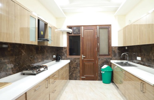 Gurugram Apartment | Relax at Lime Tree Service Apartment with Family-Friendly Amenities