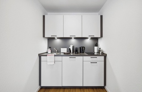 Holthausen Apartment | Discover limehome Düsseldorf Bahlenstr. - Rated 9.4/10!