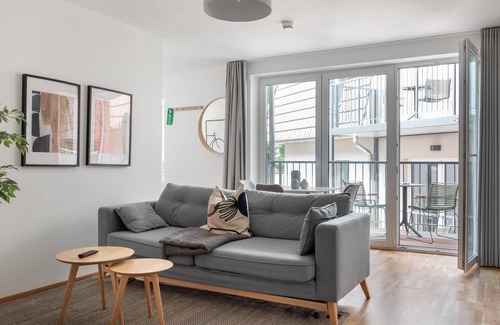 Zentrum-West Apartment | limehome Leipzig Jahnallee | 1-BR Suite + balcony