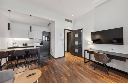 Roßau Apartment | Explore limehome Vienna Roßauer Lände with Family-Friendly Amenities