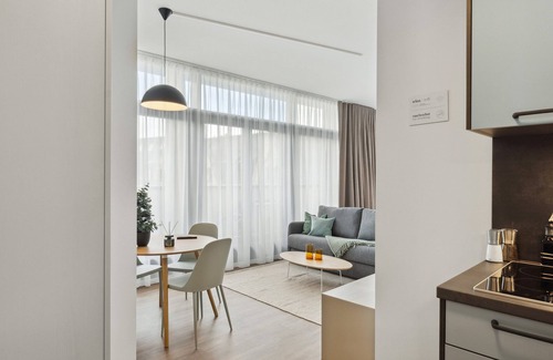 Innenstadt Apartment | Top-Rated limehome Zwickau with Kitchen & Breakfast Options