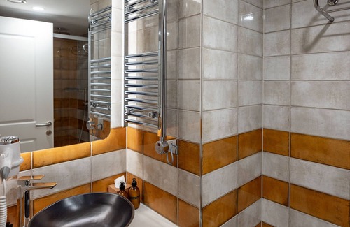 Limehouse Hotel | Elegant Limehouse Library Hotel: 4-Star Stay with Spa & Dining