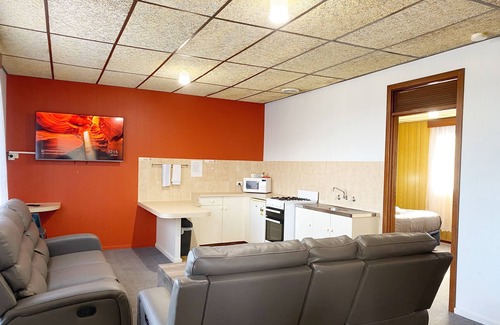 Mount Gambier Other | Budget-Friendly Stay at Limestone Coast Tourist Park