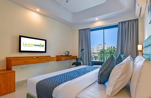 Gurugram Hotel | Limewood Signature - Golf Course Road