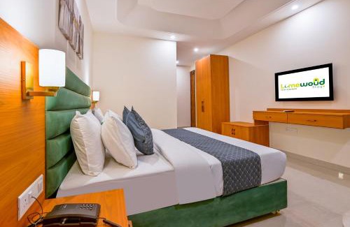 Gurugram Hotel | Limewood Signature - Golf Course Road