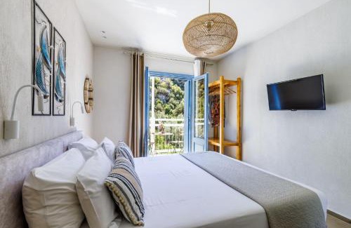 Skopelos Apartment | Ocean View Limnonari Double Room - Guest Rated 9.3/10