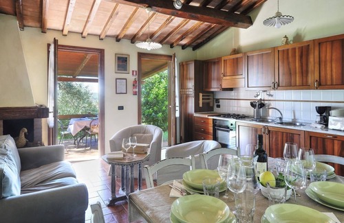 Calci Villa | Experience Limone and Calci: Family-Friendly Getaway