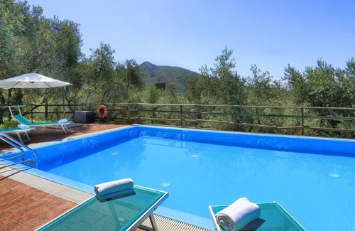 Calci Villa | Experience Limone and Calci: Family-Friendly Getaway