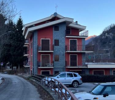 Limone Piemonte Apartment | Inviting Limone Central Suite with Mountain Views & Pet-Friendly