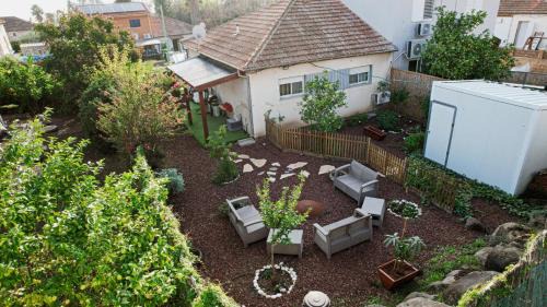 Katzrin House | Guest Rated: Limor-resident - Perfect for Families!
