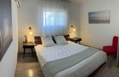 Katzrin House | Guest Rated: Limor-resident - Perfect for Families!