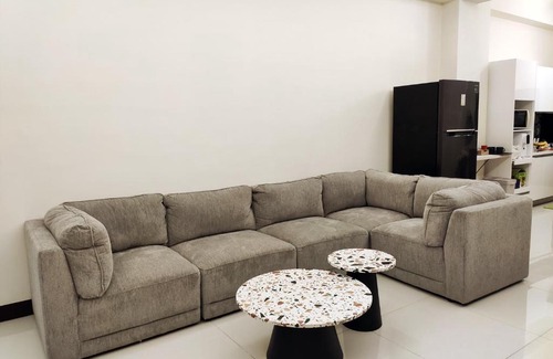 Linluo House | Discover Lin's B&B: Guest Rated 9/10 & Child Friendly