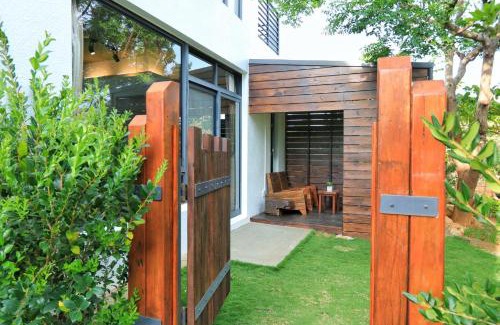 White Sand Beach House | Discover Lin's Forest: Family-Friendly Retreat with Breakfast