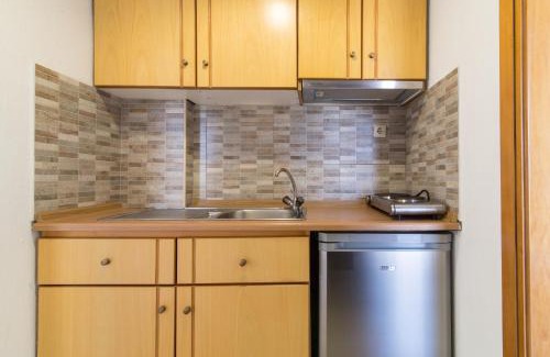 Sikia Apartment | Family-Friendly Linaraki Studios & Apartments in Sikia