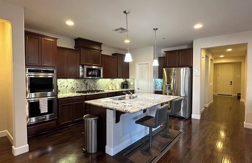 Lincoln House | Lincoln Great Home w/Beautiful Pool+ Hot Tub - Welcome! Enjoy your stay!