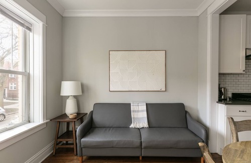 Chicago Apartment | Lincoln Square Oasis - Bright & Clean with Family-Friendly Amenities