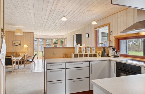 Sjllands Odde House | Cozy Oceanfront Retreat "Linda" Just 600m from the Sea