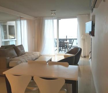 Mar de Las Pampas Apartment | Relaxing Apartment in Linda Bay Complex with Ocean View