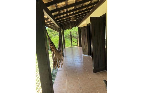 Garopaba House | Cozy Linda Casa Just Steps from the Beach - F29