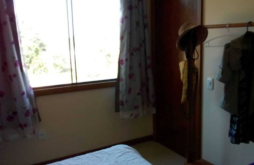 Brava House | Cozy Linda Casa Brava Beach: Steps to Stones Street Awaits
