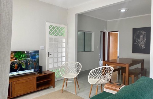 Jardim Acapulco House | Cozy Linda Casa with Pool - Rated 9.5 by Guests!