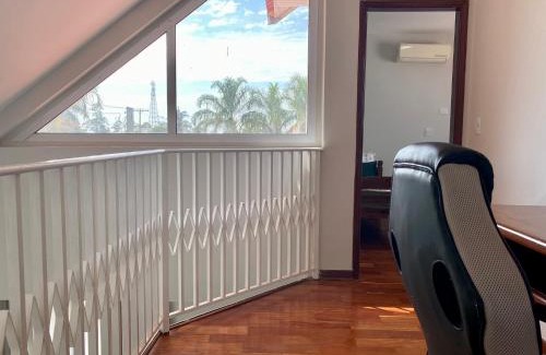Jardim Acapulco House | Cozy Linda Casa with Pool - Rated 9.5 by Guests!