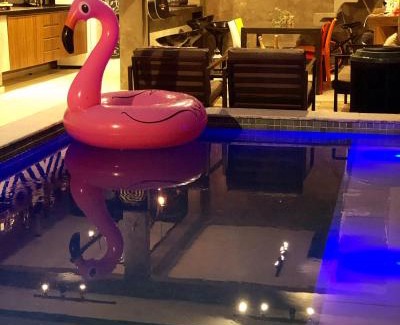 Zona Leste Villa | Discover Linda Casa: Poolside Retreat in São Paulo