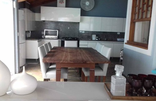 Pereque-Mirim House | Experience Ubatuba's Finest: Linda Casa with Pool & Ocean View